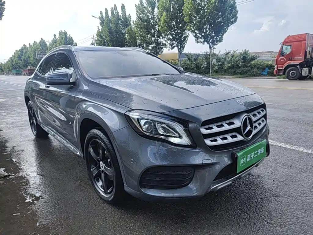 Mercedes-Benz GLA 2019
