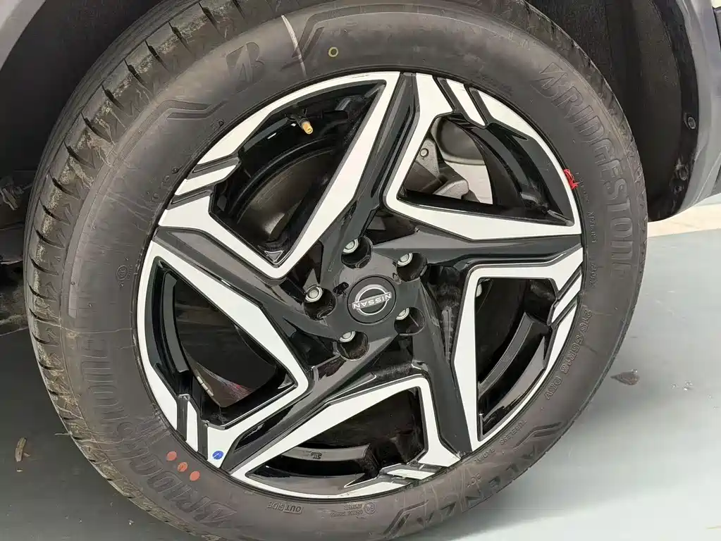 Nissan Qashqai 2025 — фото 14