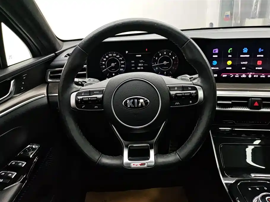 Kia K5 2021 — фото 15
