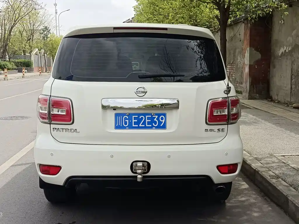 Nissan Patrol 2017 — фото 11