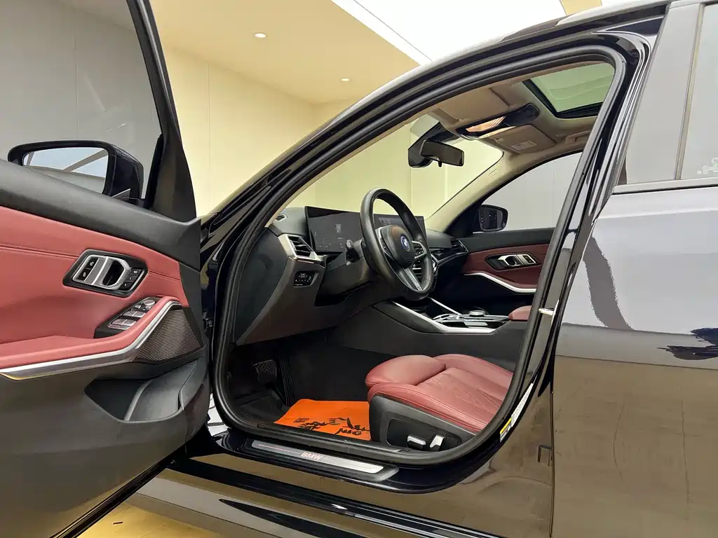 BMW i3 2022 — фото 15