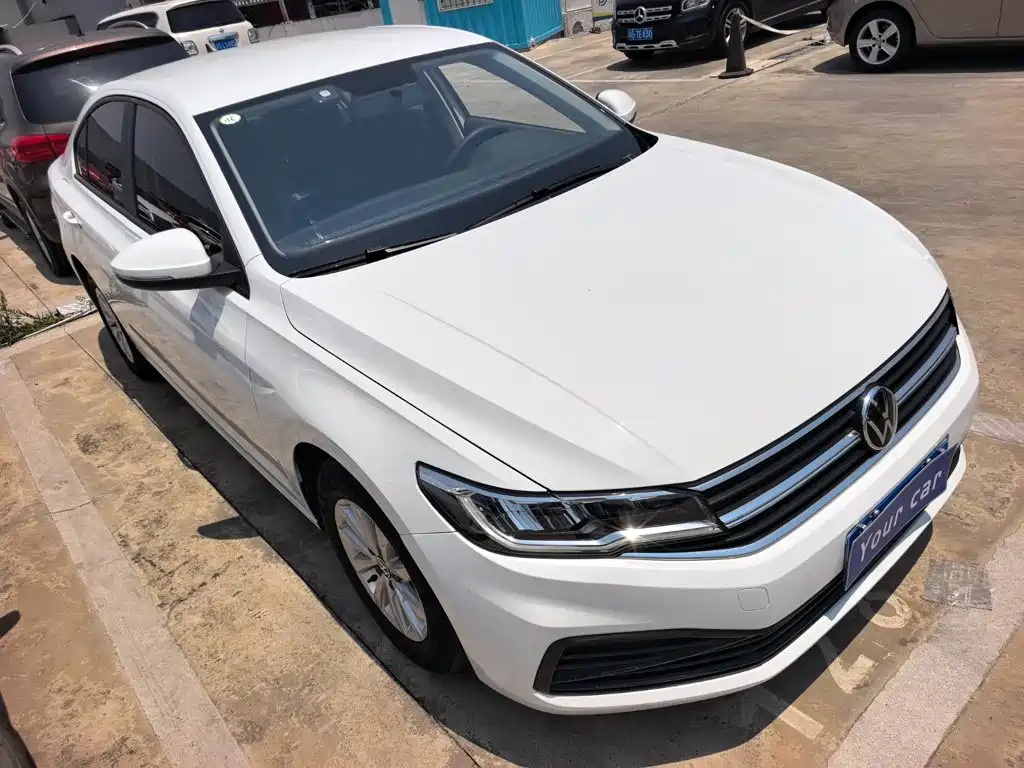 Volkswagen Bora 2022