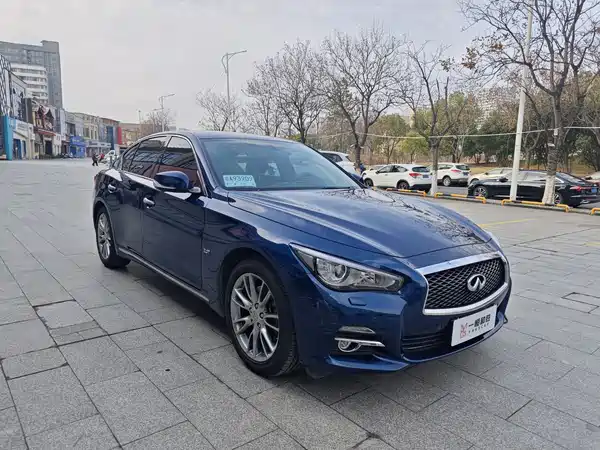 Infiniti Q50L 2018