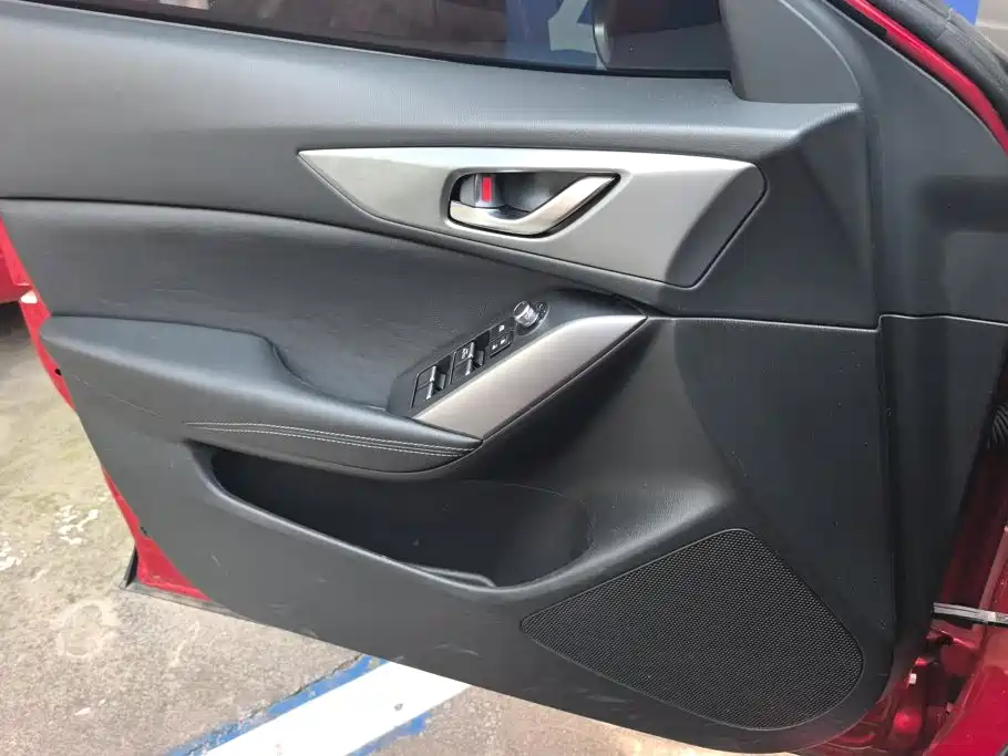Mazda CX-4 2018