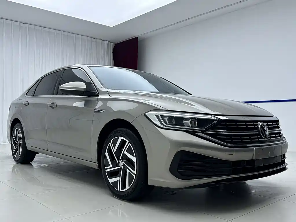 Volkswagen Sagitar 2023