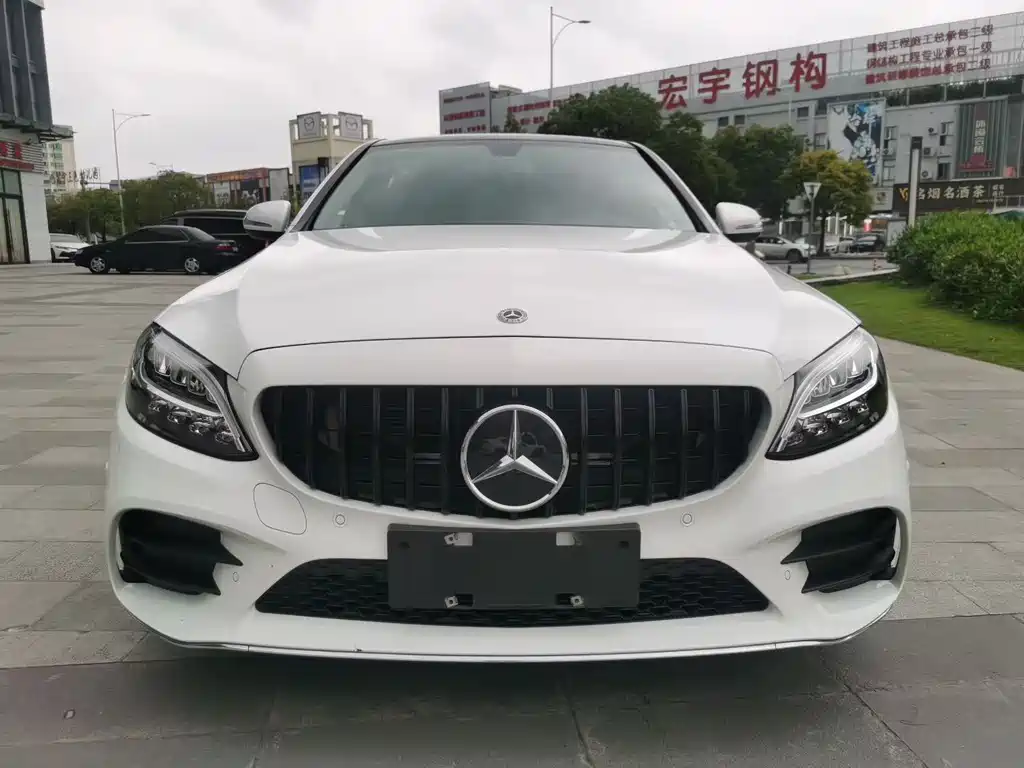 Mercedes-Benz C-Class 2020 — фото 3