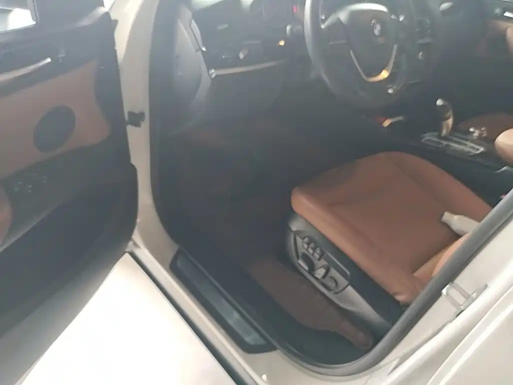 BMW X4 2015 — фото 16