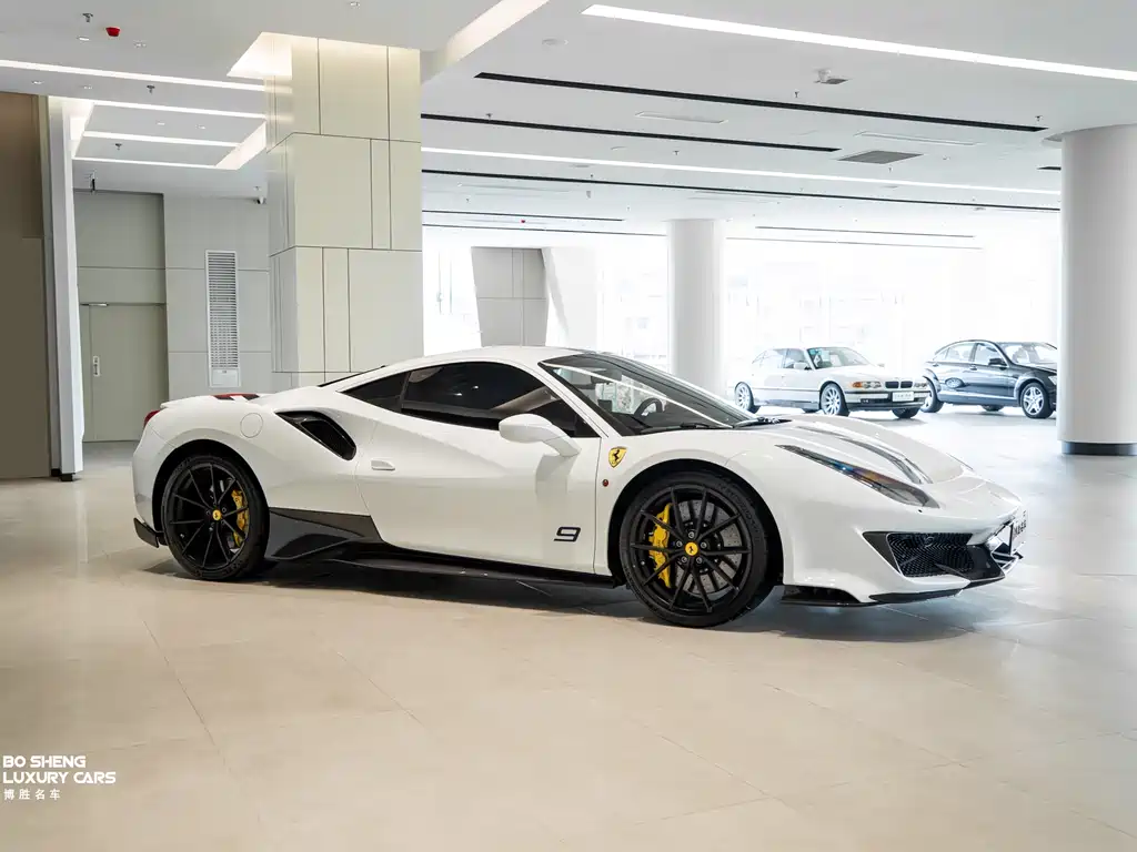 Ferrari 488 2019 — фото 15