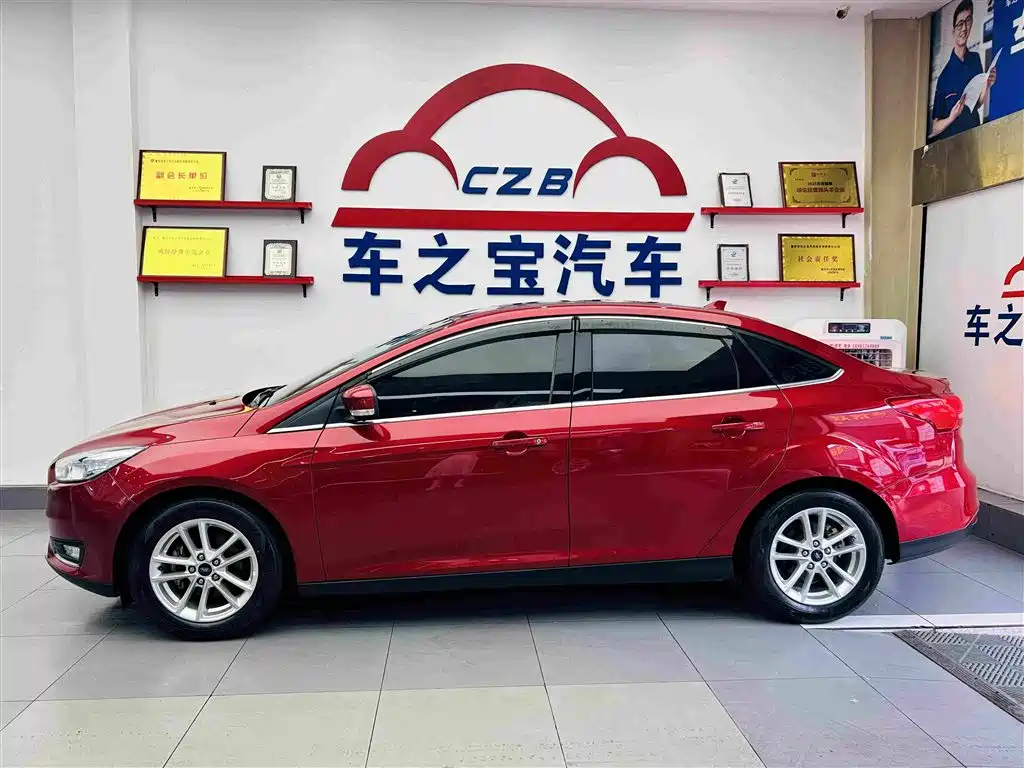 Ford Focus 2017 — фото 4