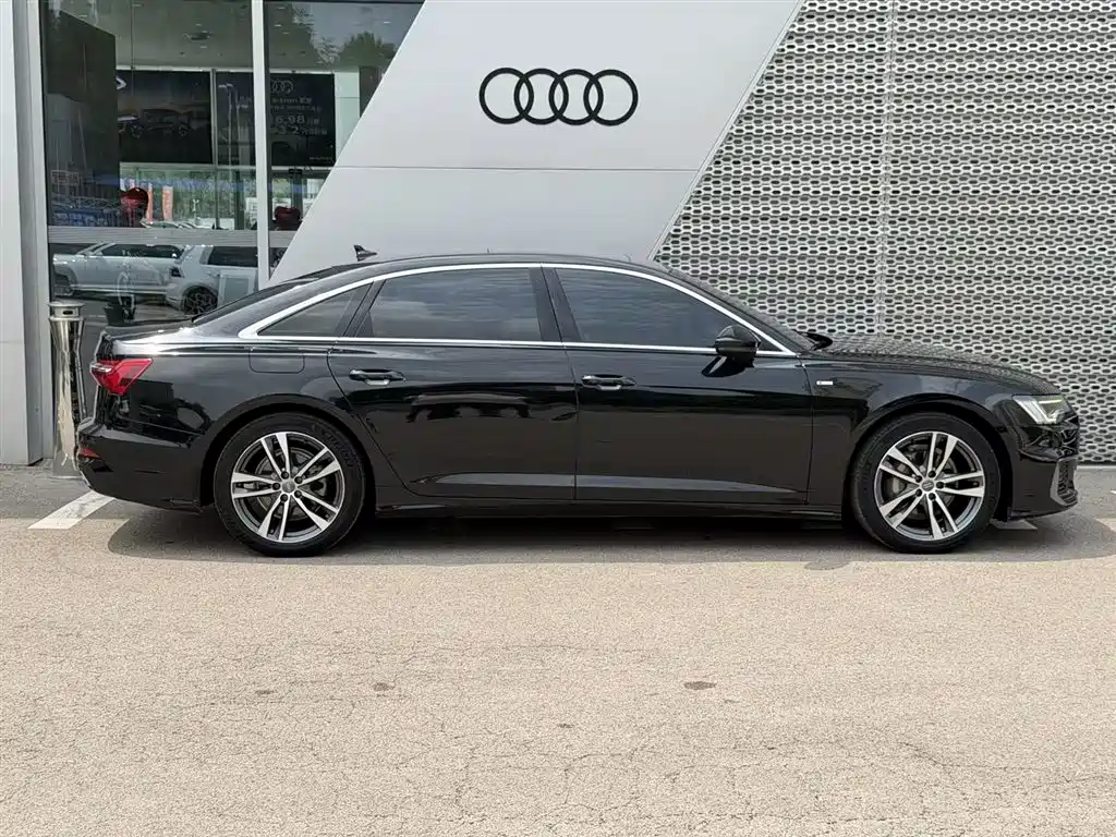 Audi A6L 2020 — фото 19