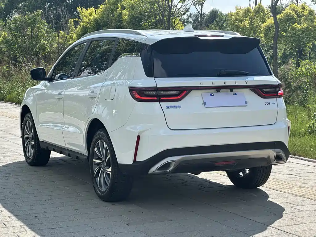 Geely Vision X6 2021