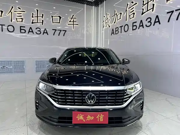 Volkswagen Passat 2023