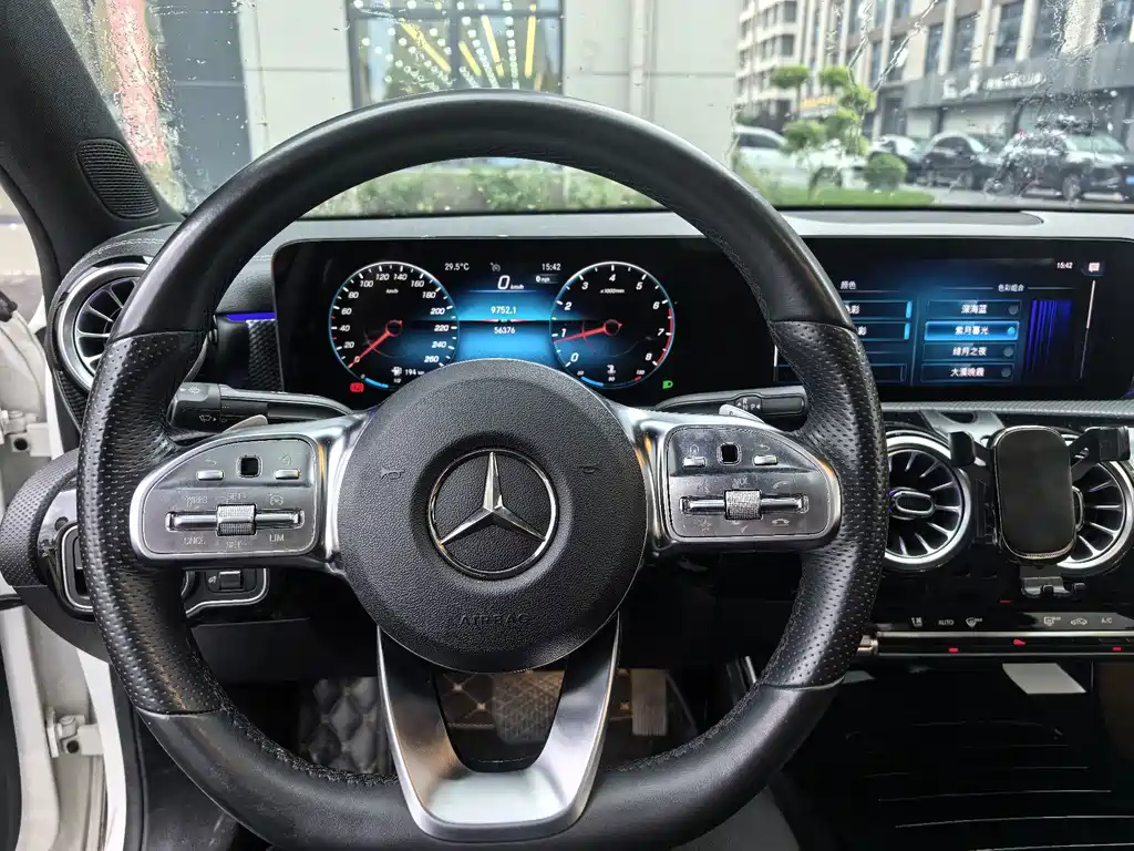 Mercedes-Benz A-Class 2022