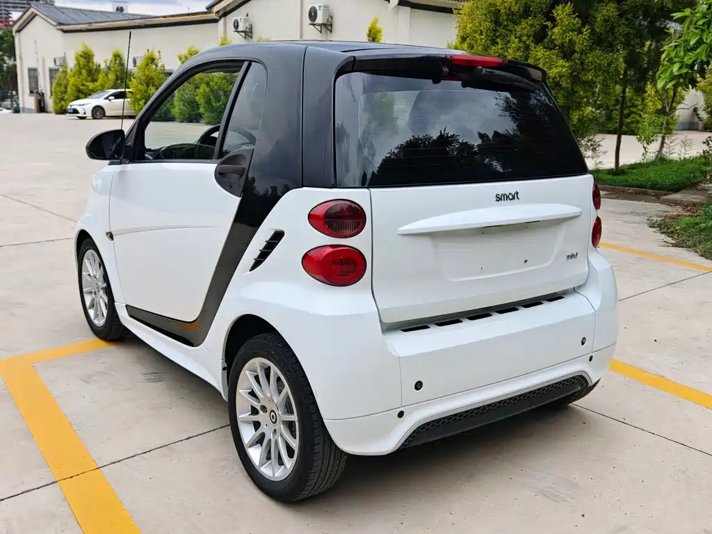 smart fortwo 2013 — фото 7