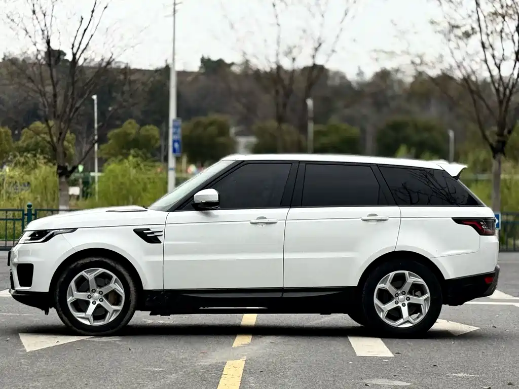 Land Rover Sport 2021 — фото 3