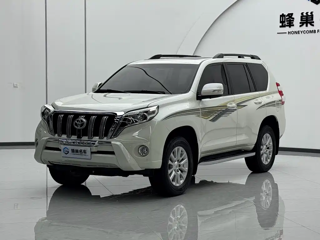 Toyota Prado 2016 — фото 1
