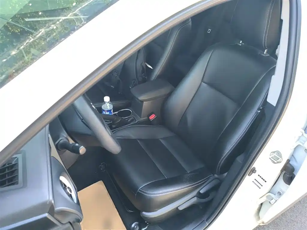Toyota Corolla 2019 — фото 14
