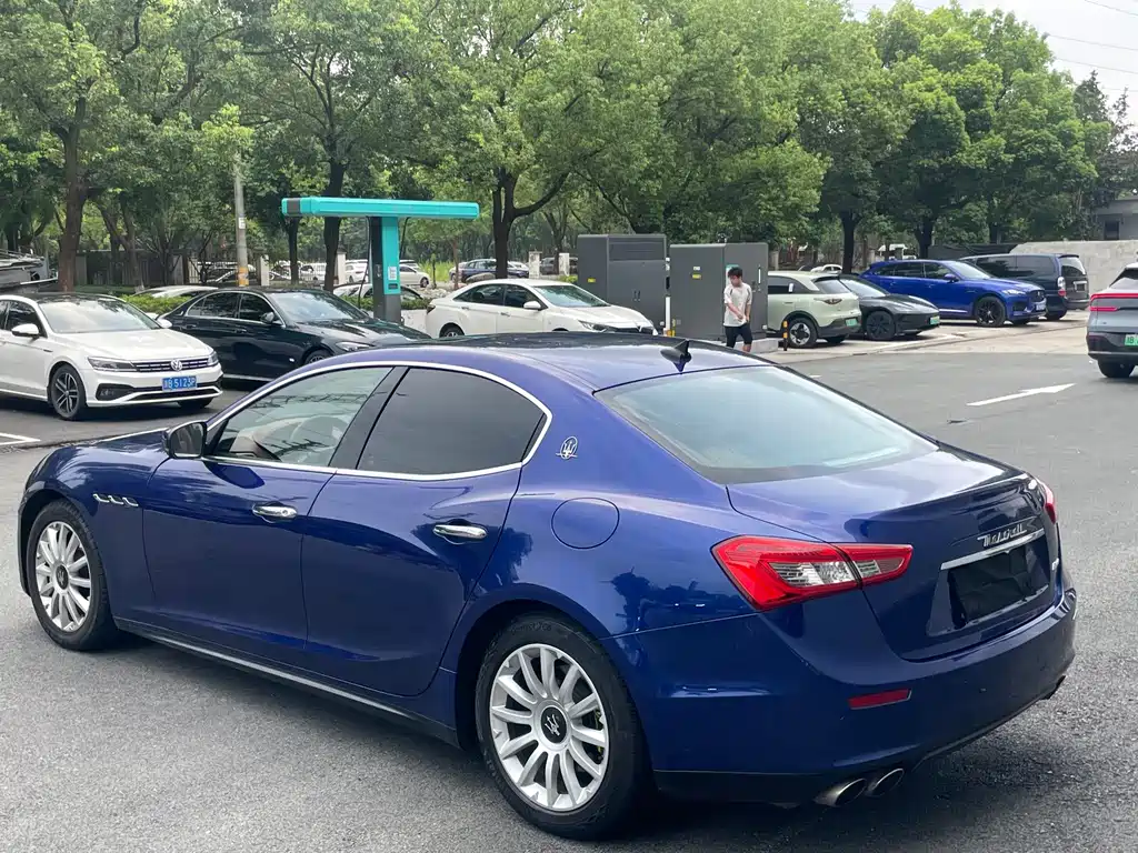 Maserati Ghibli 2016 — фото 20