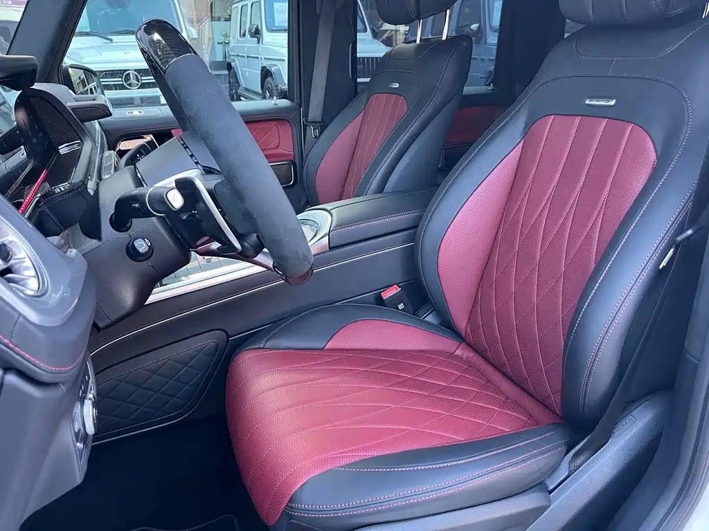 Mercedes-Benz G-Class AMG 2024 — фото 15