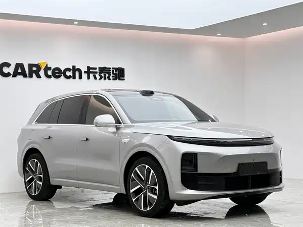 Li Auto L6 2024