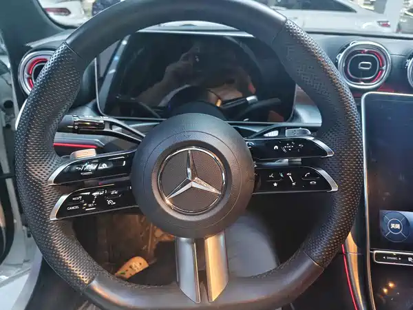 Mercedes-Benz C-Class 2023