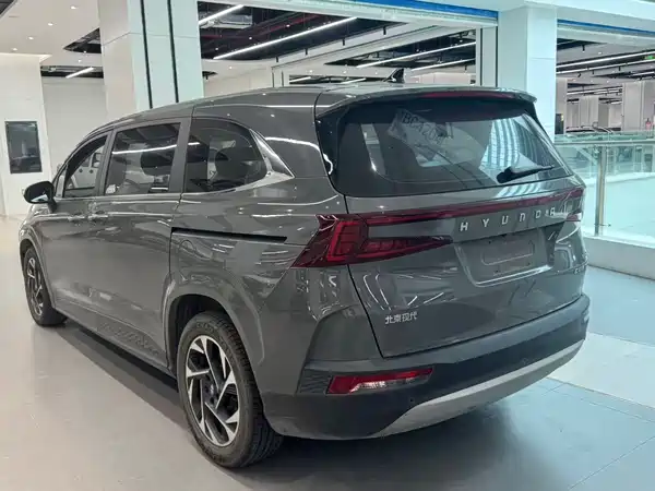Hyundai Custin 2022