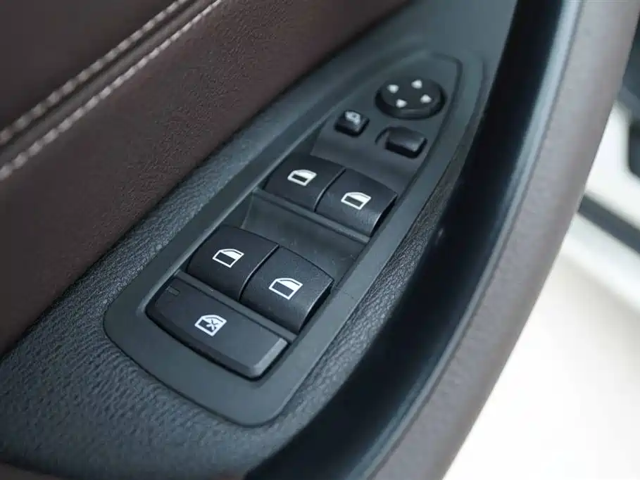 BMW X1 2020 — фото 11