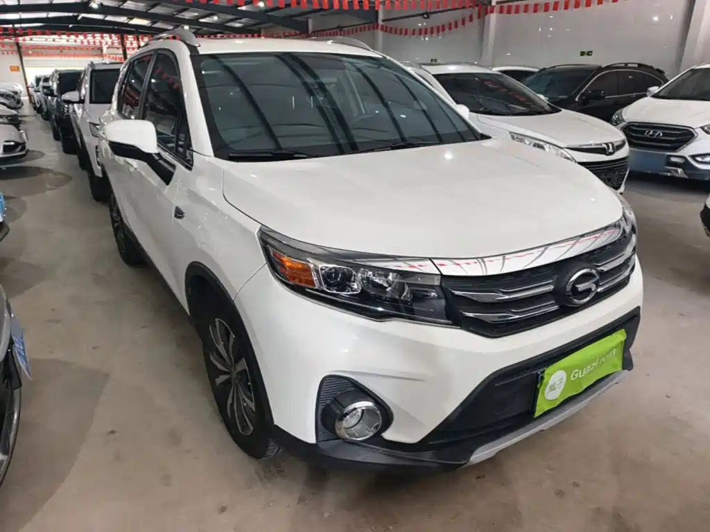 GAC Trumpchi GS3 2019 — фото 4