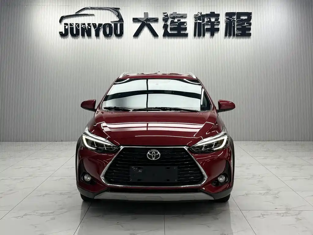 Toyota Yaris L 2023