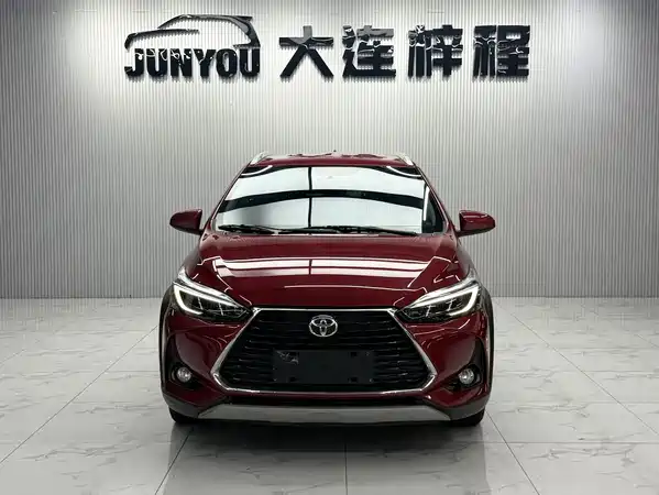 Toyota Yaris L 2023