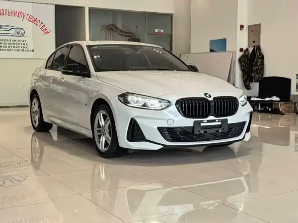 BMW 1 Series 2023