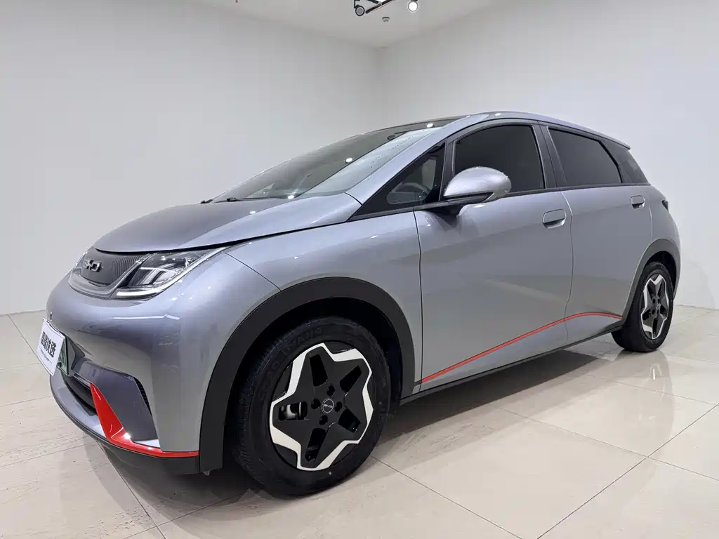 BYD Dolphin 2023 — фото 1