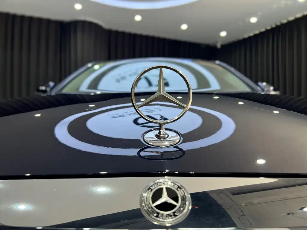 Mercedes-Benz C-Class 2018 — фото 13