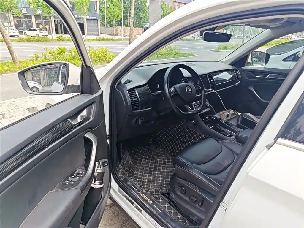 Skoda Kodiaq 2020 — фото 16