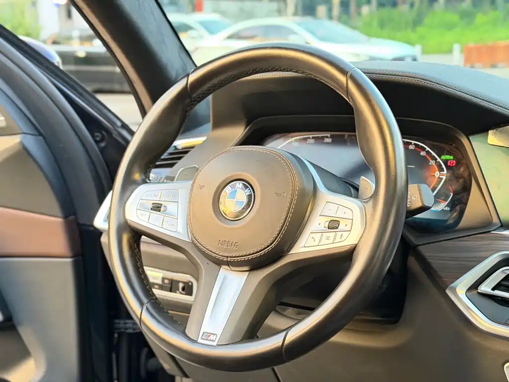 BMW X5 2022