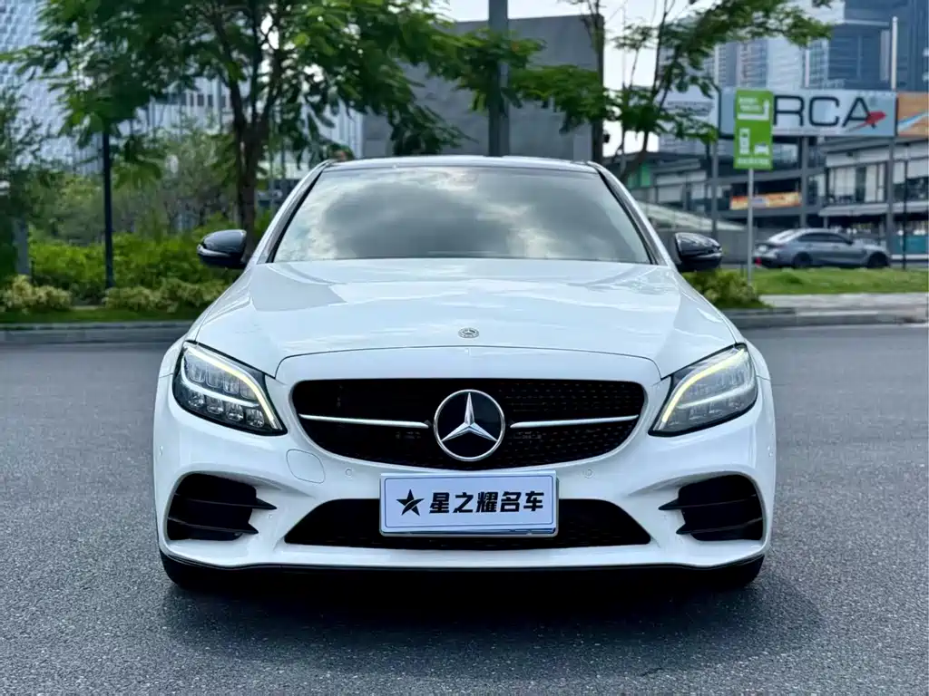 Mercedes-Benz C-Class 2021