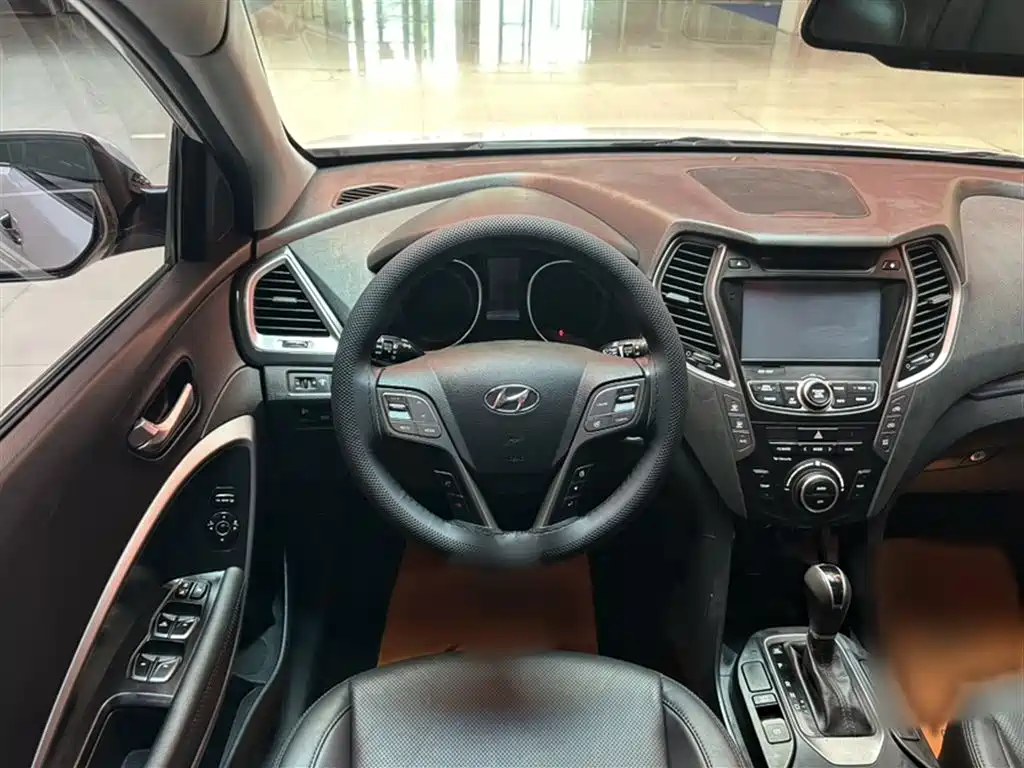 Hyundai Santa Fe 2016 — фото 24