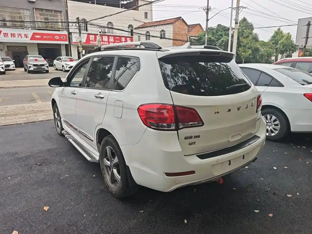 Haval H6 2015 — фото 5