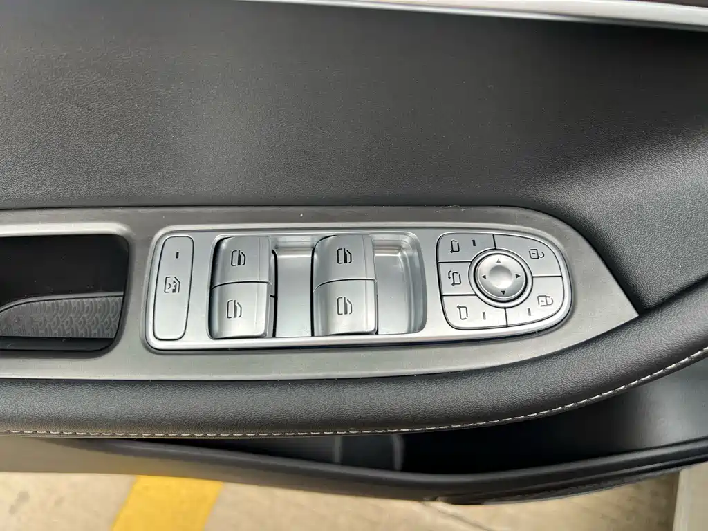 Chery Tiggo 8 PRO 2023 — фото 16