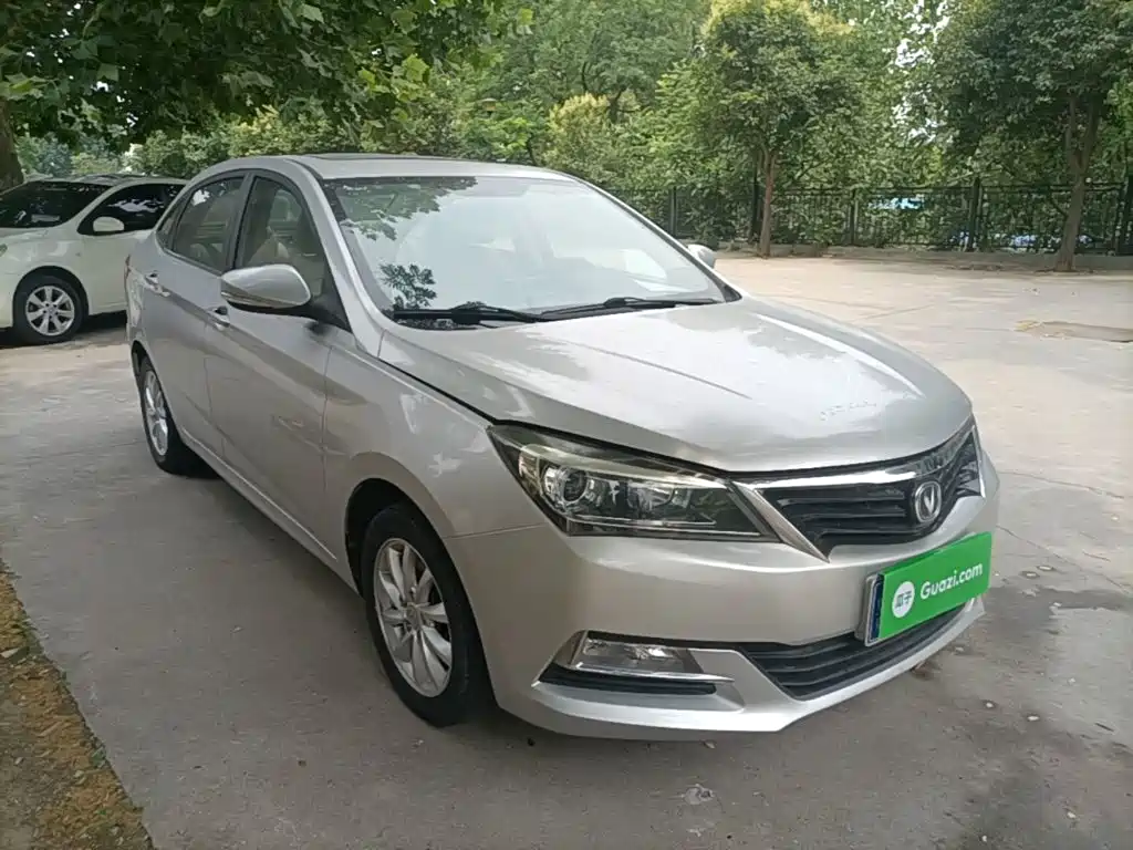 Changan V7 2016 — фото 4