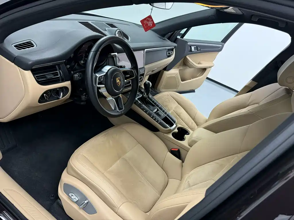 Porsche Macan 2019 — фото 8