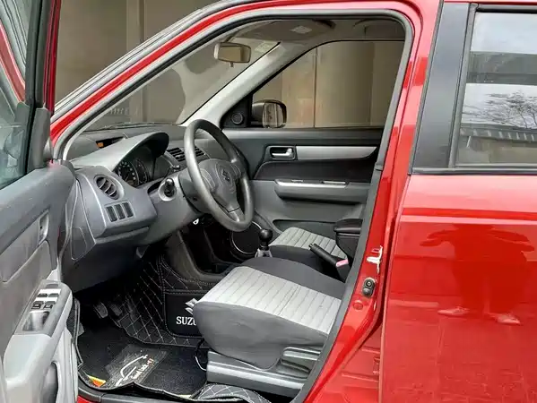 Suzuki Swift 2014
