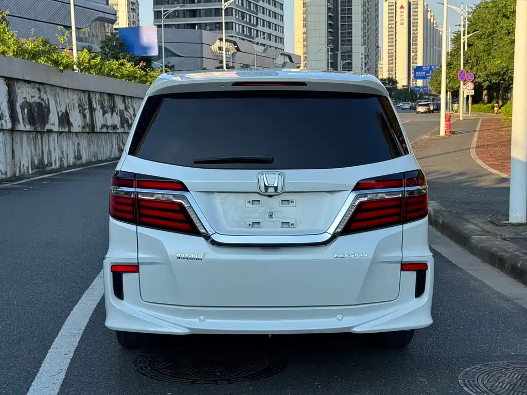 Honda Elysion 2019 — фото 5