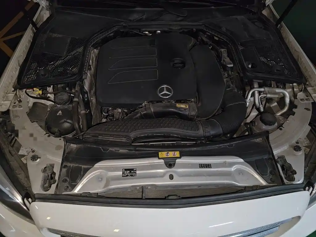 Mercedes-Benz C-Class 2019 — фото 16