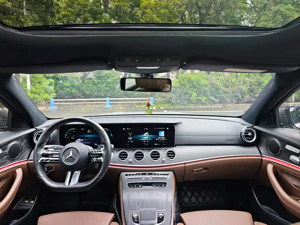 Mercedes-Benz E-Class New Energy 2022 — фото 8
