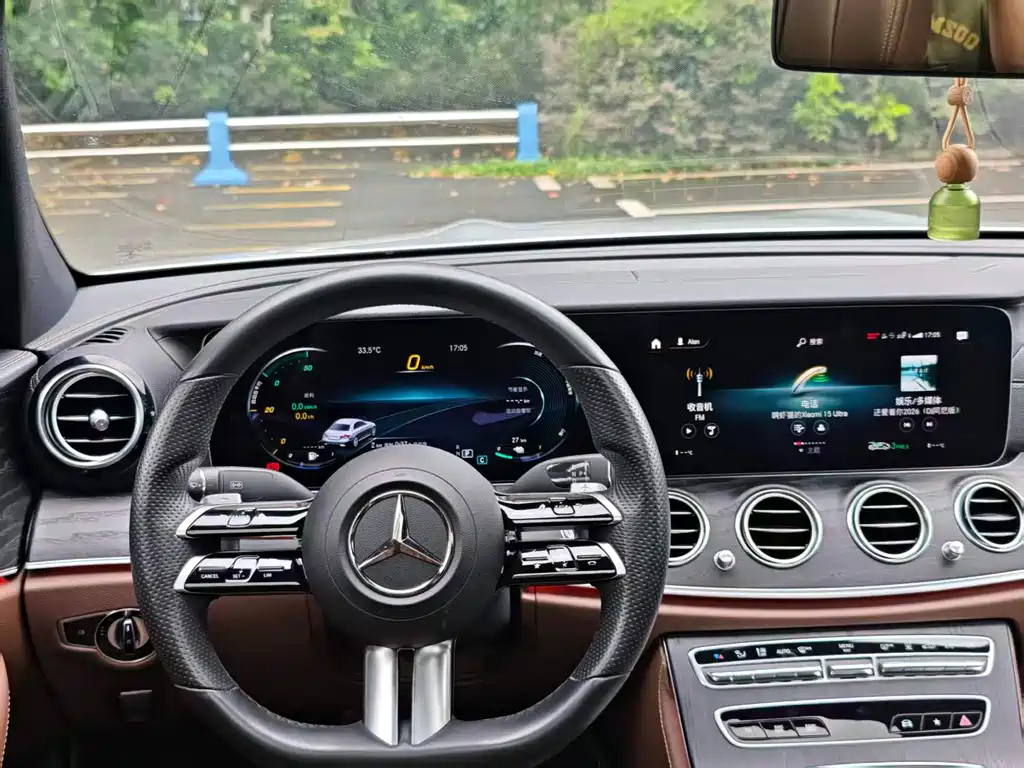 Mercedes-Benz E-Class New Energy 2022 — фото 9
