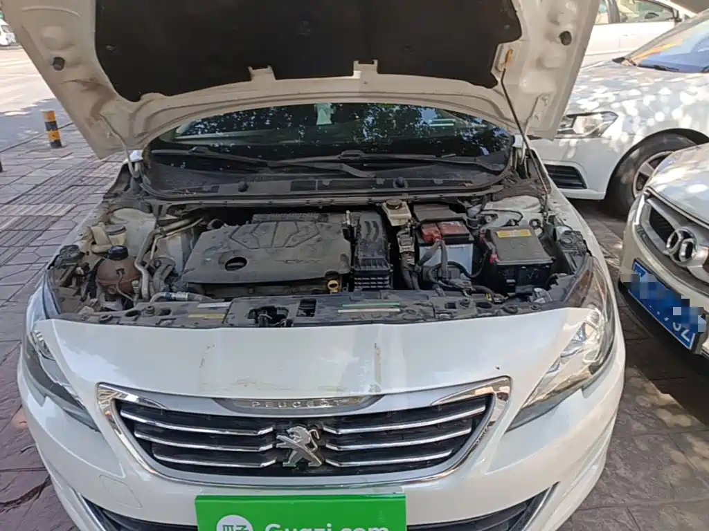 Peugeot 408 2015 — фото 20