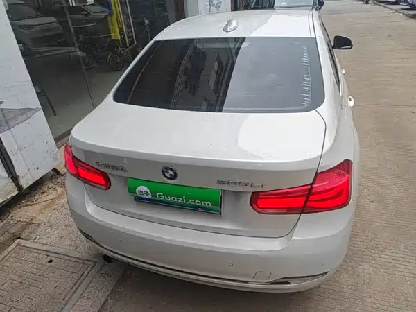 BMW 3 Series 2016