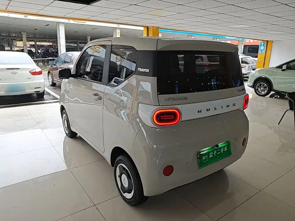 Wuling MINIEV 2024