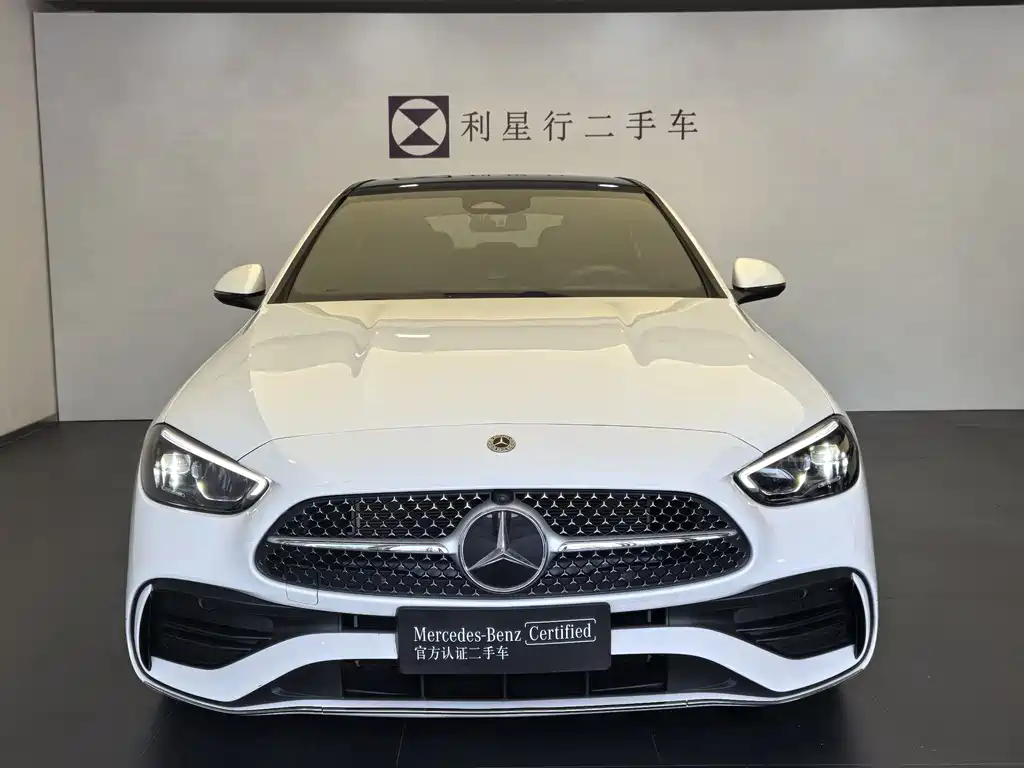 Mercedes-Benz C-Class 2024
